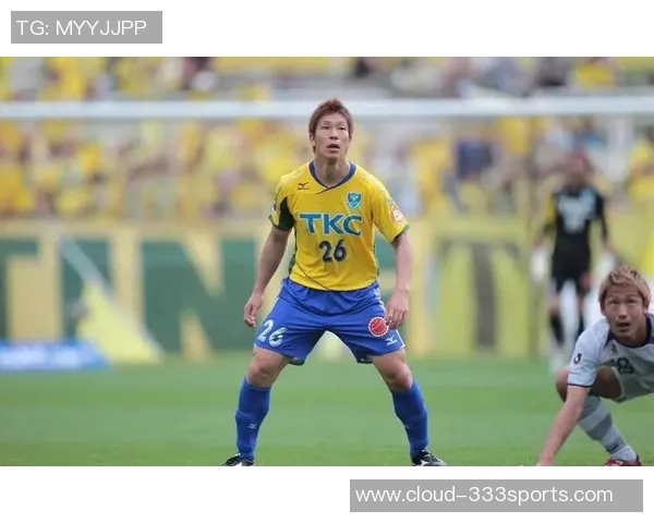 赞岐足球队与枥木SC的激烈对决展现日本职业联赛的精彩魅力与竞争态势